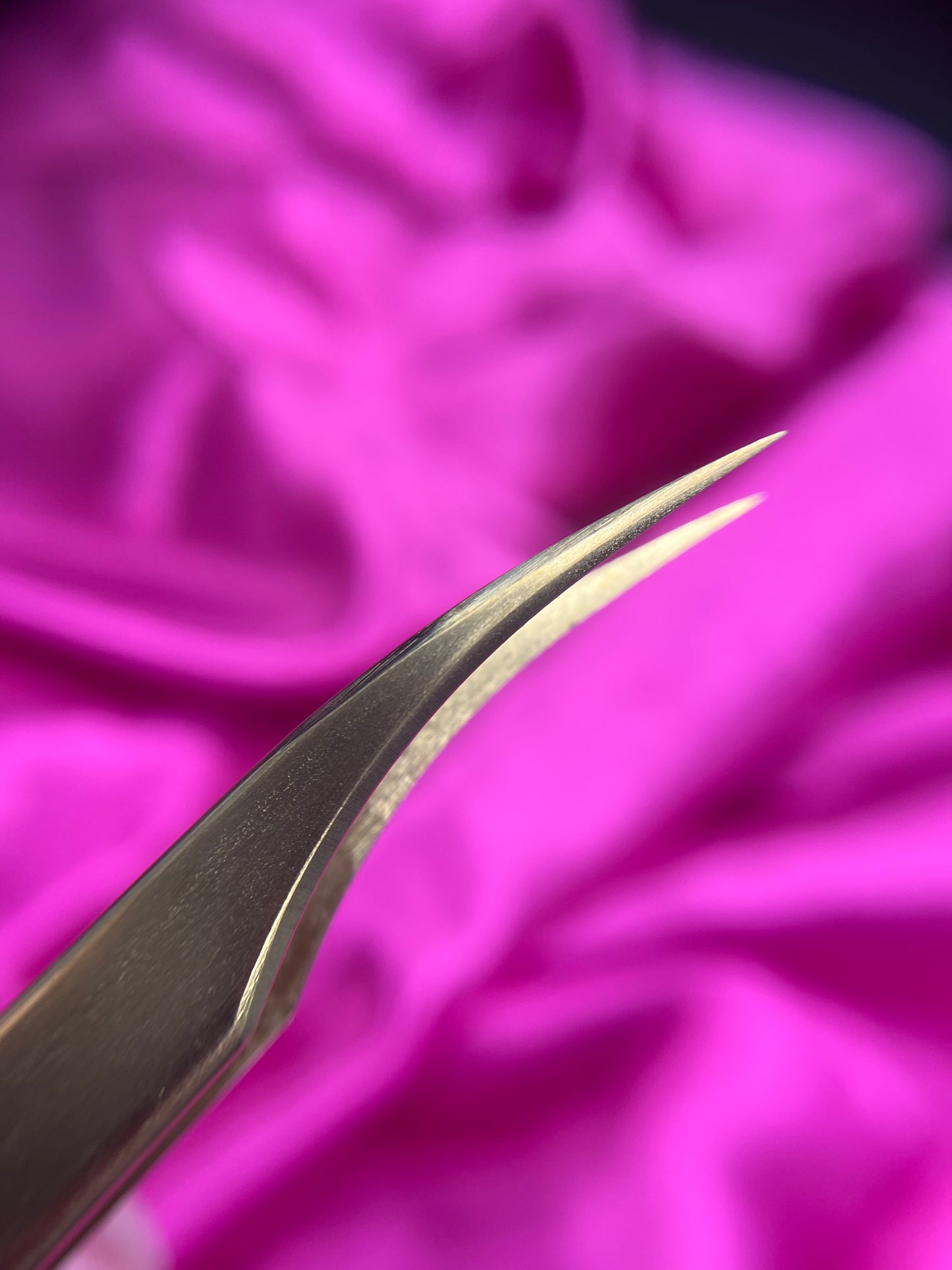Semi Curved Tweezer